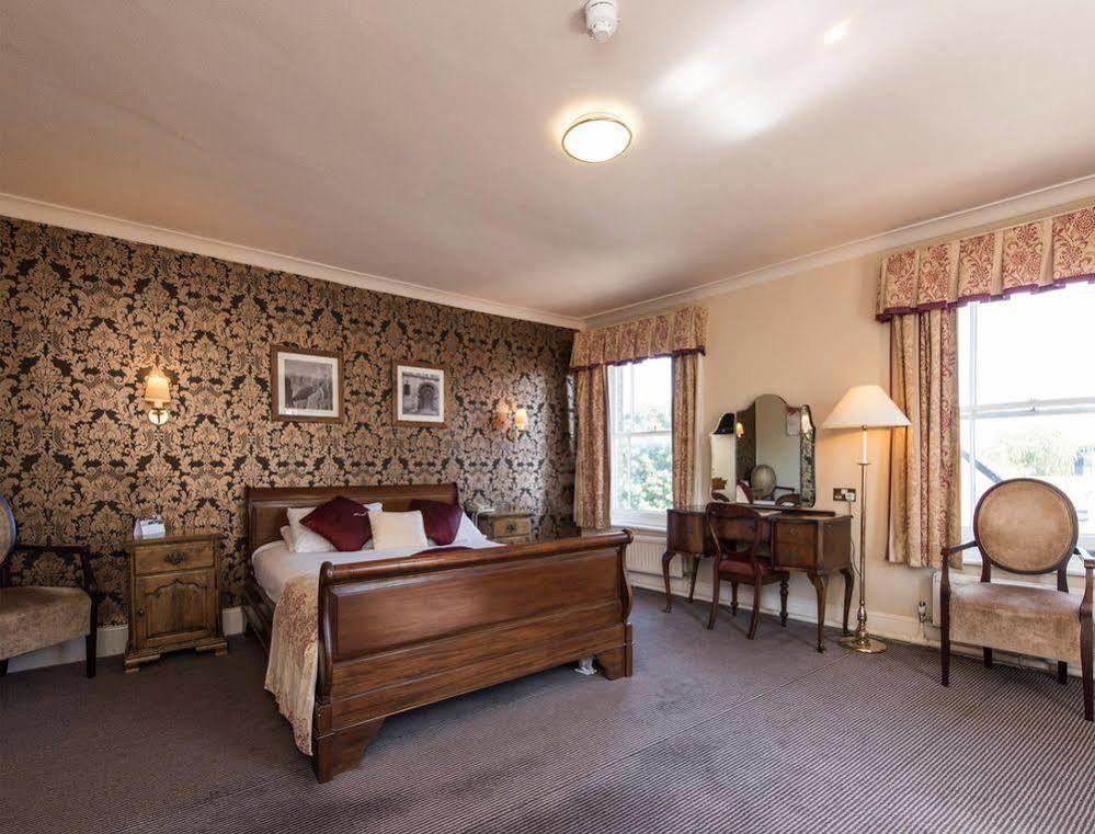 George Hotel By Greene King Inns Huntingdon Kültér fotó