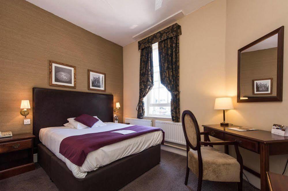 George Hotel By Greene King Inns Huntingdon Kültér fotó